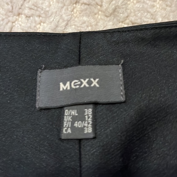 Mexx Black Cropped Dress Pants Size 32 - Picture 7 of 9